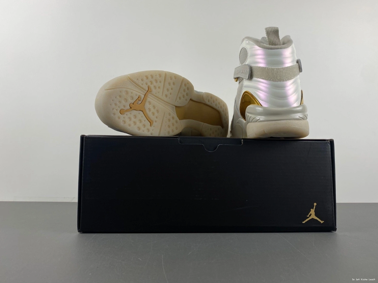 Champagne Men's Jordan Retro 8 - 832821-030 0923